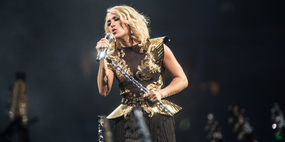 Carrie Underwood Rakes in 25th No. 1 Single with ‘Dirty Laundry’