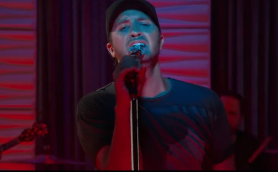 Luke Bryan Busts a ‘Move’ in Music Video for New Single