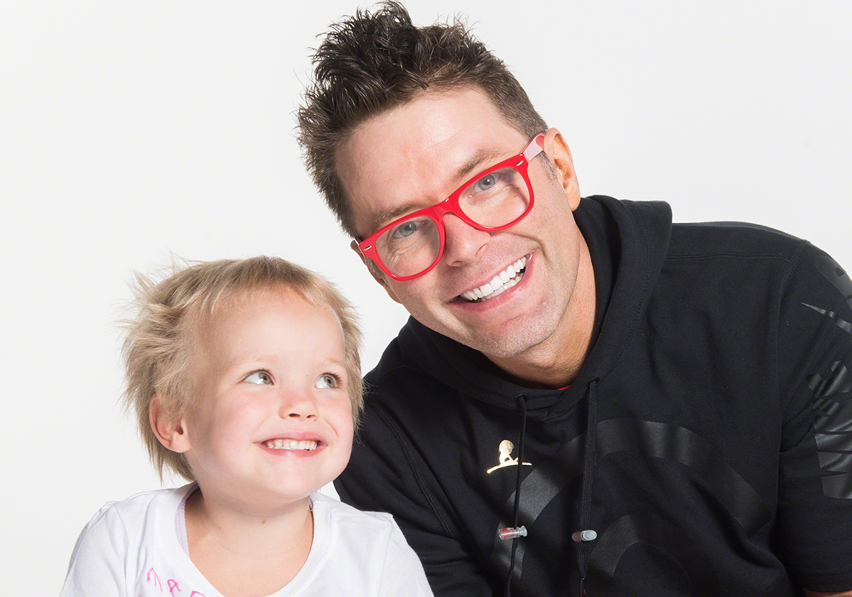 Bobby Bones Honored During The Raging Idiots’ Visit to St. Jude Children’s Research Hospital