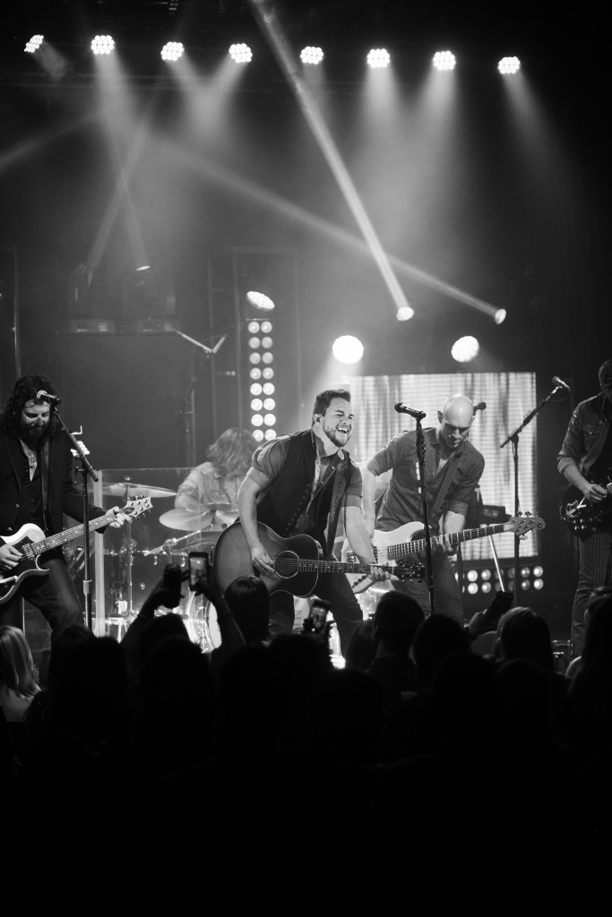Eli Young Band Perform the Hits, Debut New Material at Intimate ...