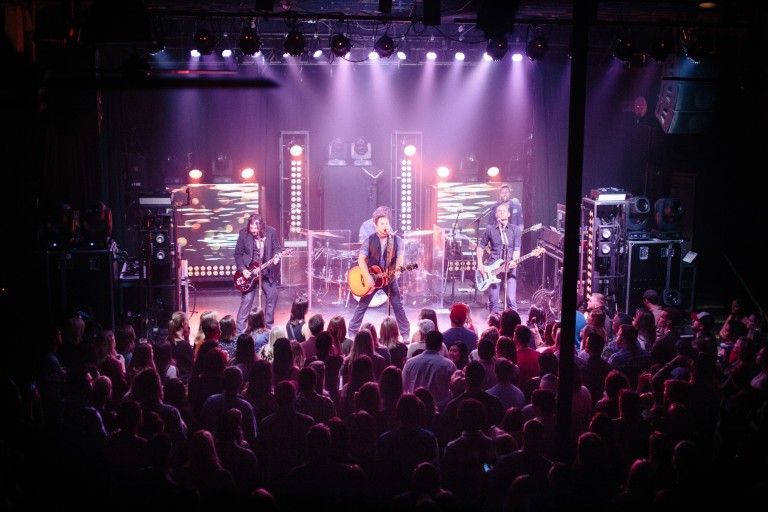 Eli Young Band Perform the Hits, Debut New Material at Intimate Nashville Show