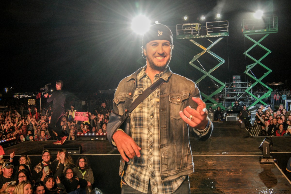 Luke Bryan Plays to More Than 100,000 Fans Total on Farm Tour Sounds