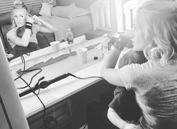 Carrie Underwood Multitasks Motherhood with Pre-Concert Ritual