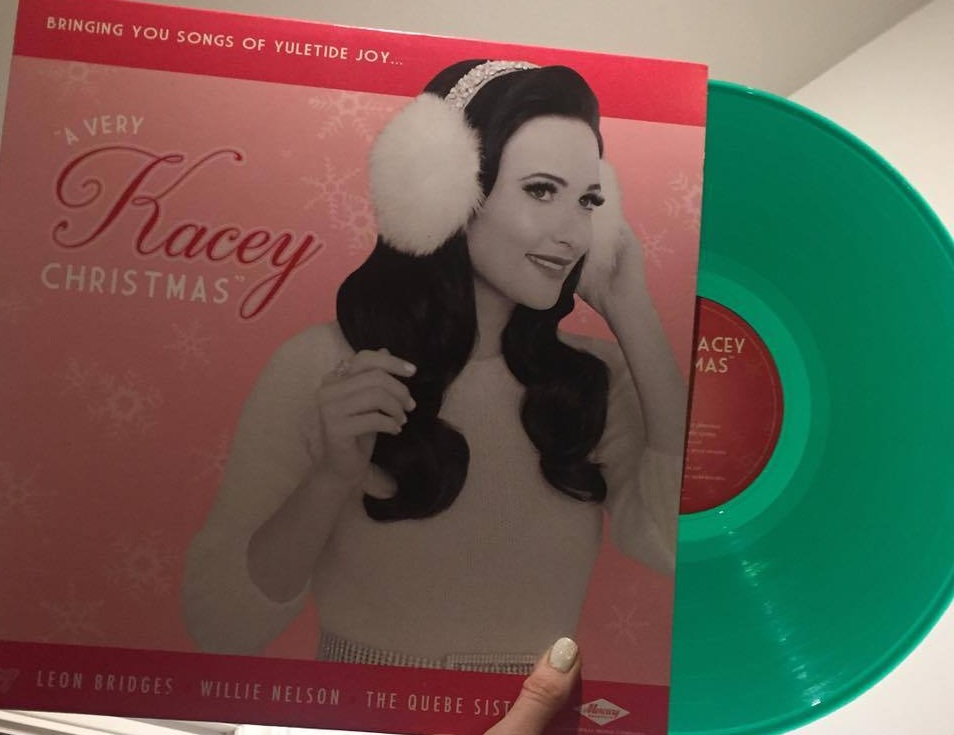 WIN Kacey Musgraves’ ‘A Very Kacey Christmas’ on Vinyl
