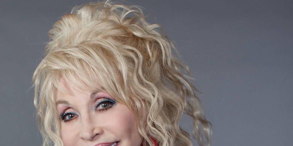 We Can’t Get Enough of Dolly Parton’s Skillet Cornbread