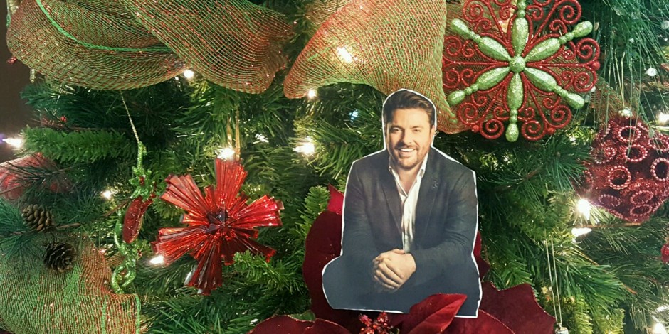 Download Flat Chris Young  + Enter to Win a Signed Copy of ‘It Must Be Christmas’