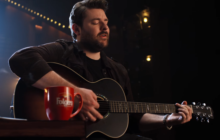 Chris Young Announces Folgers Partnership With $25,000 Contest