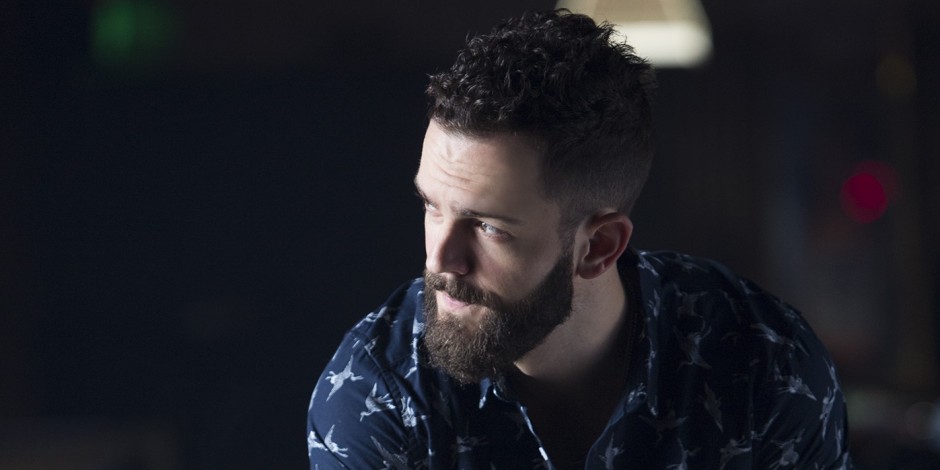 Ryan Kinder Gets ‘Close’ to 90s Rock Inspiration on New Single