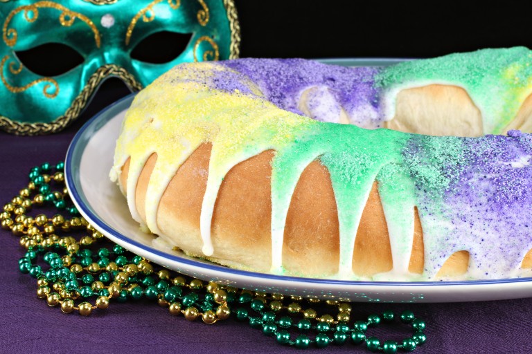 Let The Good Times Roll With a Homemade Mardi Gras King Cake