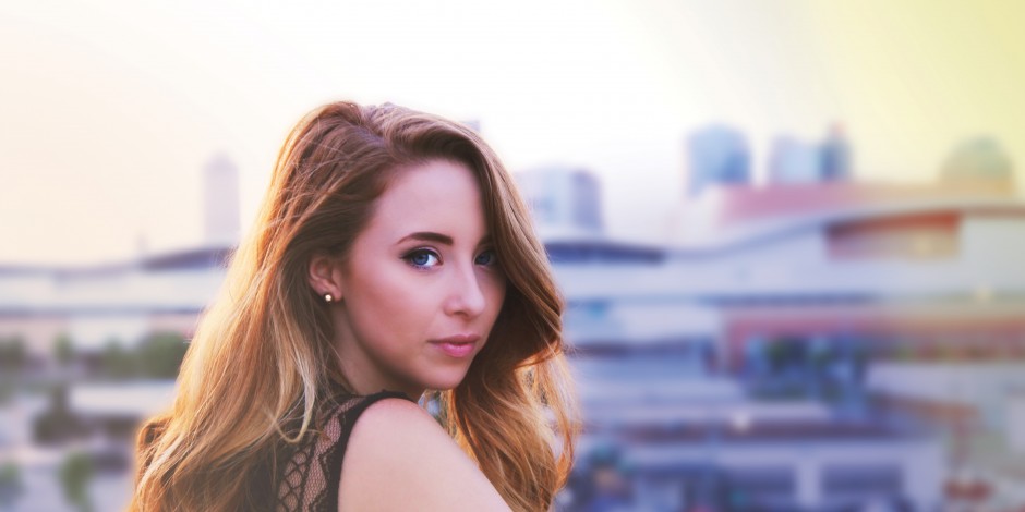 Kalie Shorr Covers ‘When You Say Nothing at All’