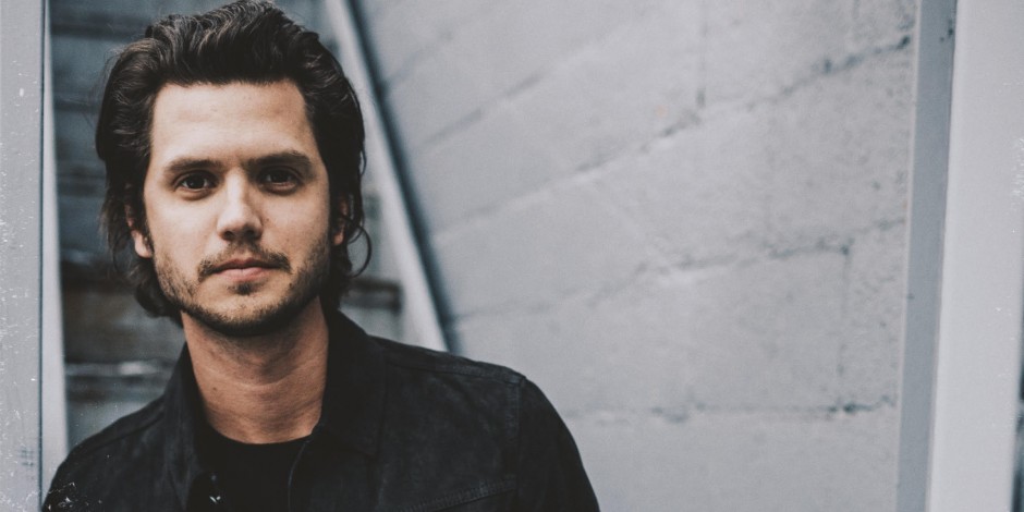 Steve Moakler’s ‘Steel Town’ Is a Personal Album of Roots and Reflection