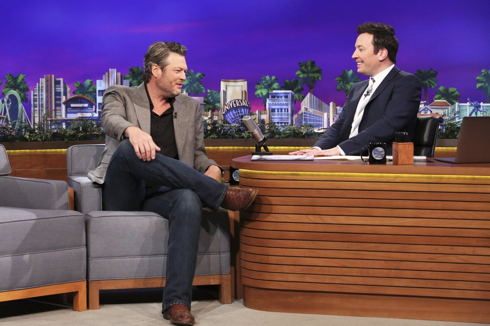 Jimmy Fallon Shows Blake Shelton Around His New Ride at Universal Studios on ‘Tonight Show’