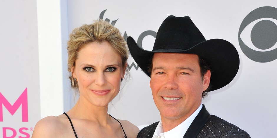 Jessica Craig and Clay Walker; Photo by Allen Berezovsky/WireImage for Fashion Media
