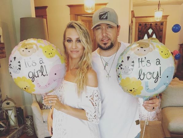 Jason Aldean and Brittany Kerr Reveal Baby’s Gender