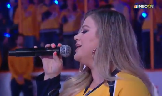 Kelly Clarkson Slays National Anthem at Nashville Predators Playoffs Game