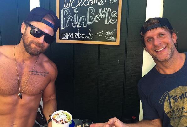 Kip Moore Finds Good Vibes in Friend Billy Currington