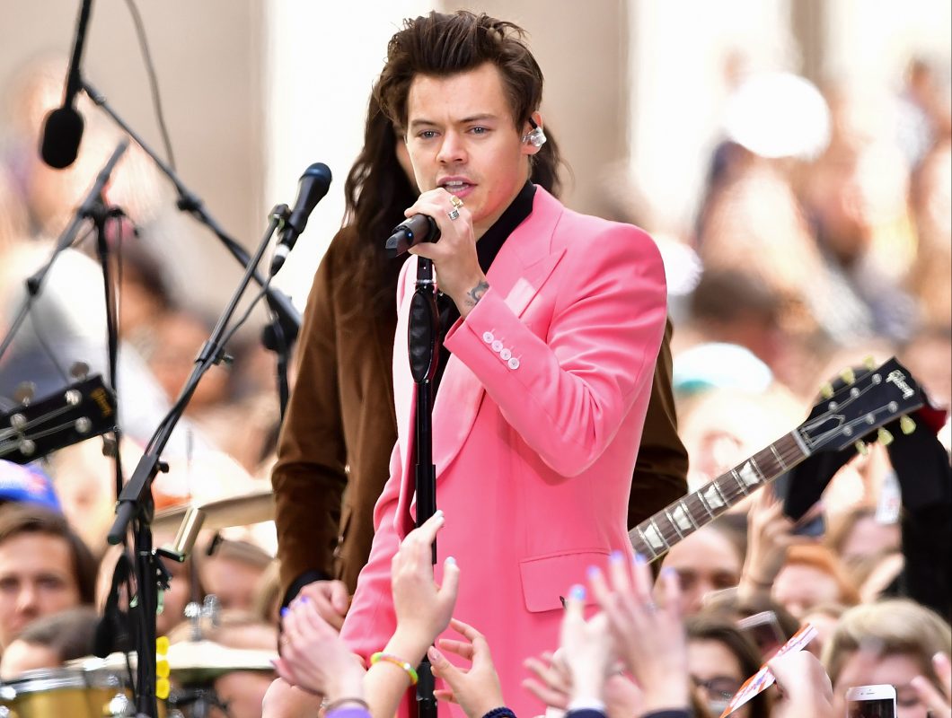 Harry Styles Released a Studio Version of 'Girl Crush' and It's ...