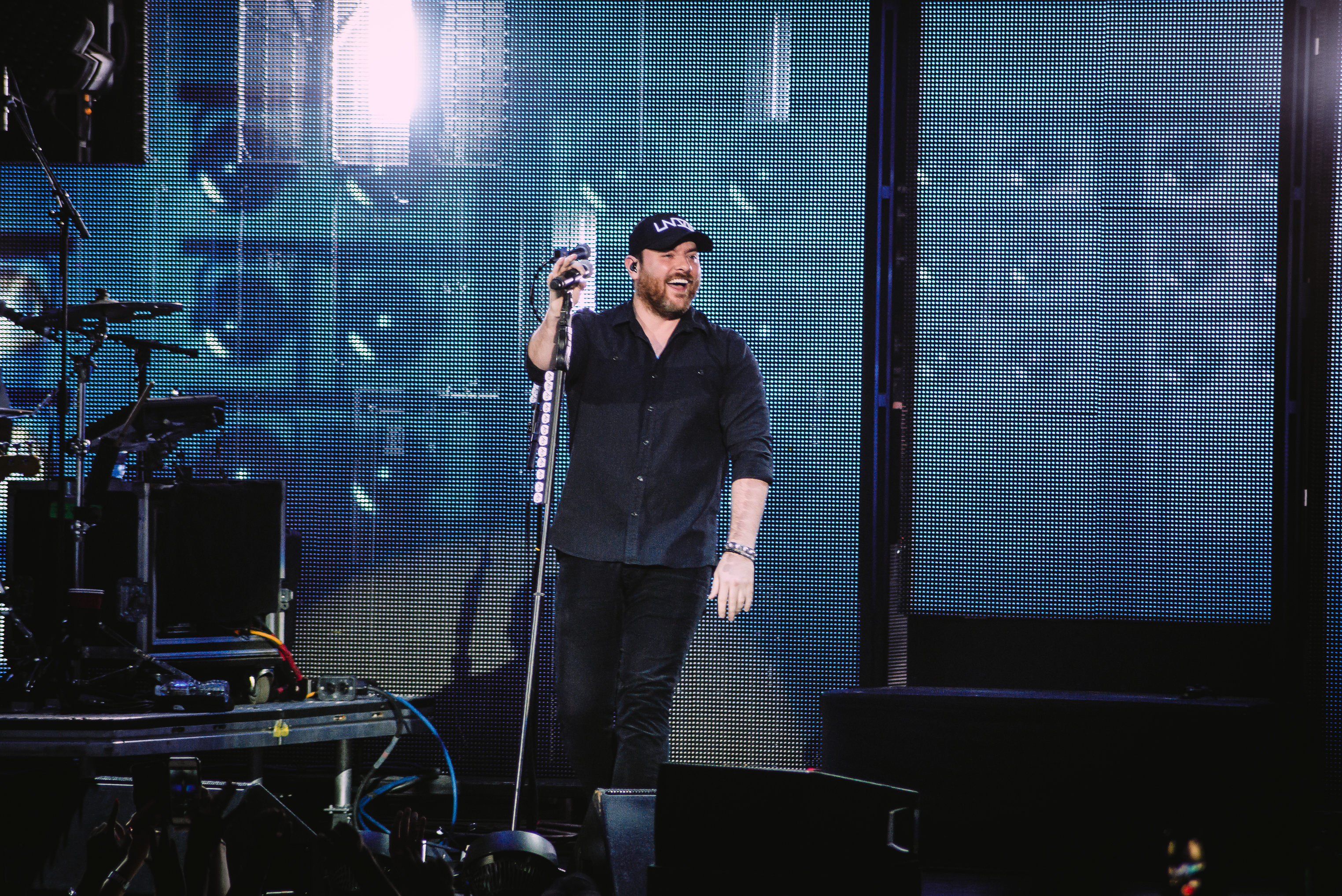 Chris Young; Photo by Andrew Wendowski