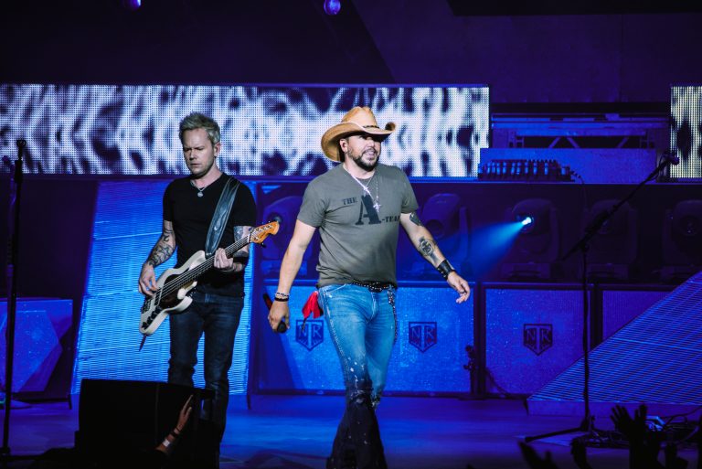 Jason Aldean and Co. Rock New Jersey Crowd On ‘They Don’t Know’ Tour [Photos]