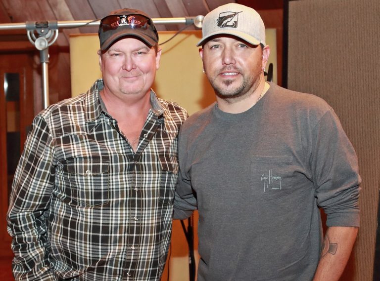 Tracy Lawrence Duets with Jason Aldean, Luke Bryan, and More on ‘Good Ole Days’