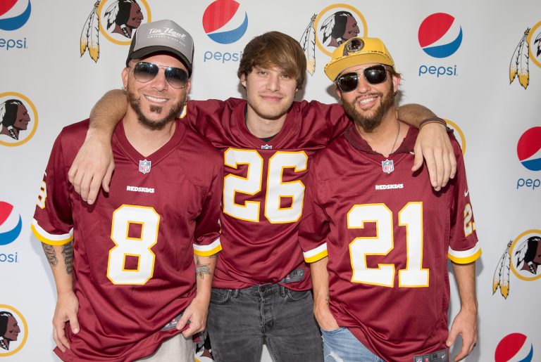 LOCASH and Michael Tyler Kick Off NFL ‘The Fun Doesn’t End Zone’ Campaign During Pep Rally