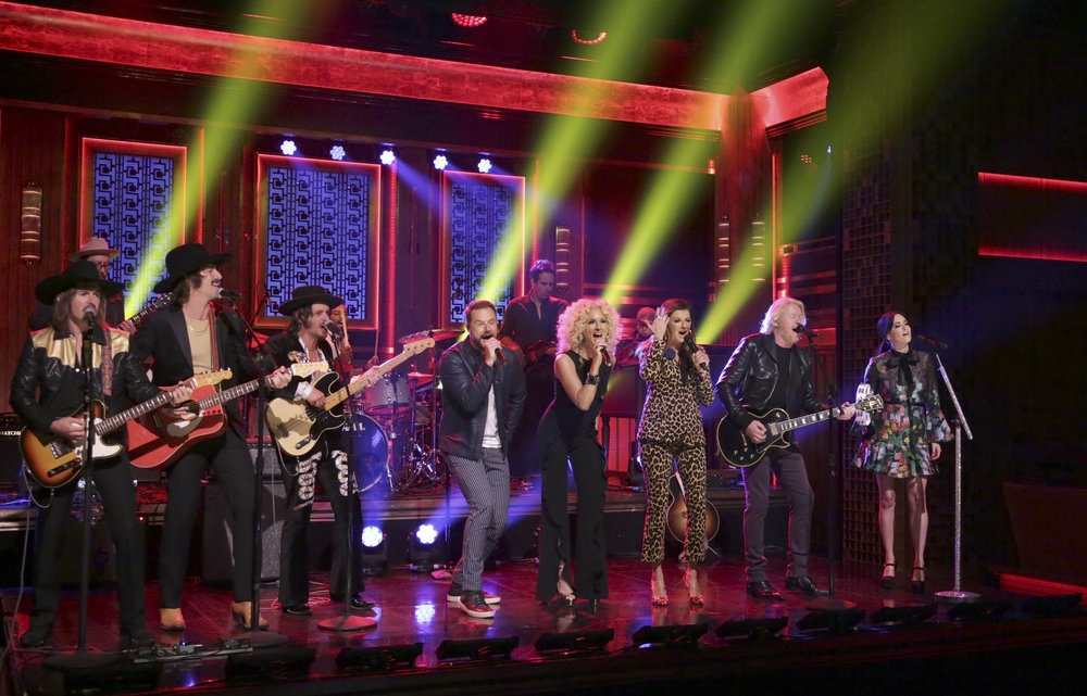 Little Big Town, Midland and Kacey Musgraves Jive Together on ‘Tonight Show’ Medley