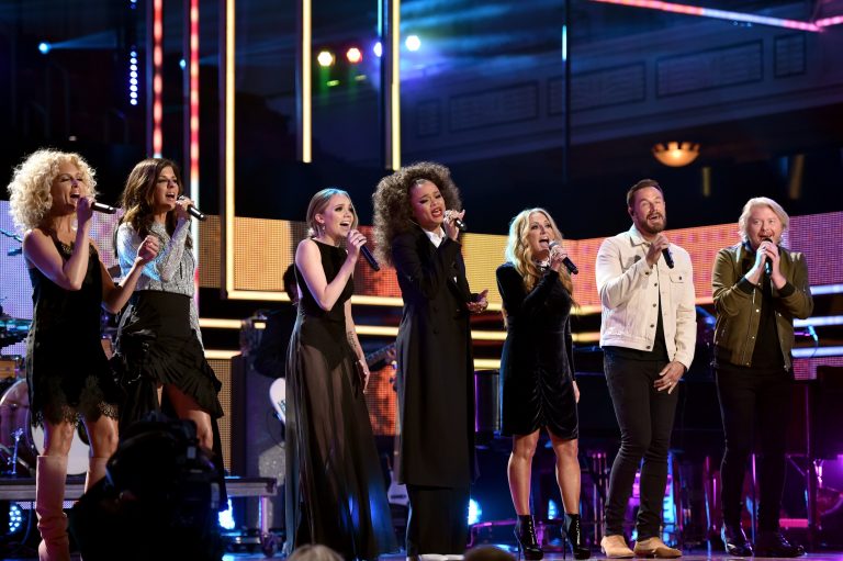 Little Big Town, Danielle Bradbery, Lee Ann Womack, Andra Day and Common Perform ‘Stand Up For Something’ at 2017 CMT Artists of the Year