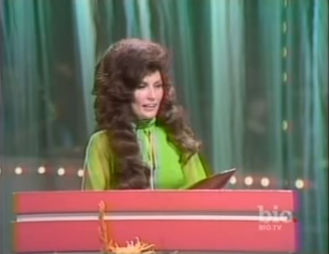 Remember When Loretta Lynn Became the First Female CMA Entertainer of the Year?