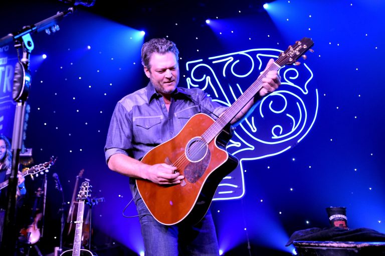 Blake Shelton Makes It All About the Fans at Pandora’s ‘Sounds Like You: Country’ Event