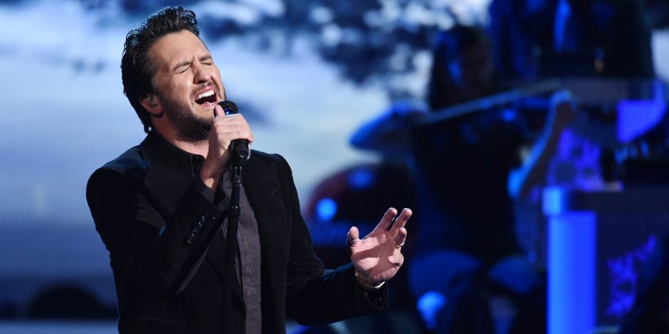 Luke Bryan’s Performance of ‘O Holy Night’ Gives Major Chills