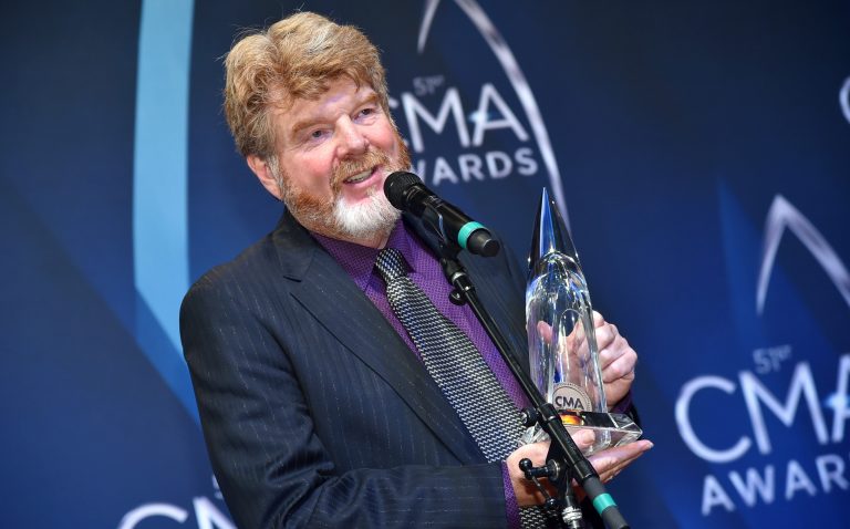 CMA Musician of the Year Mac McAnally Recovering From Heart Attack