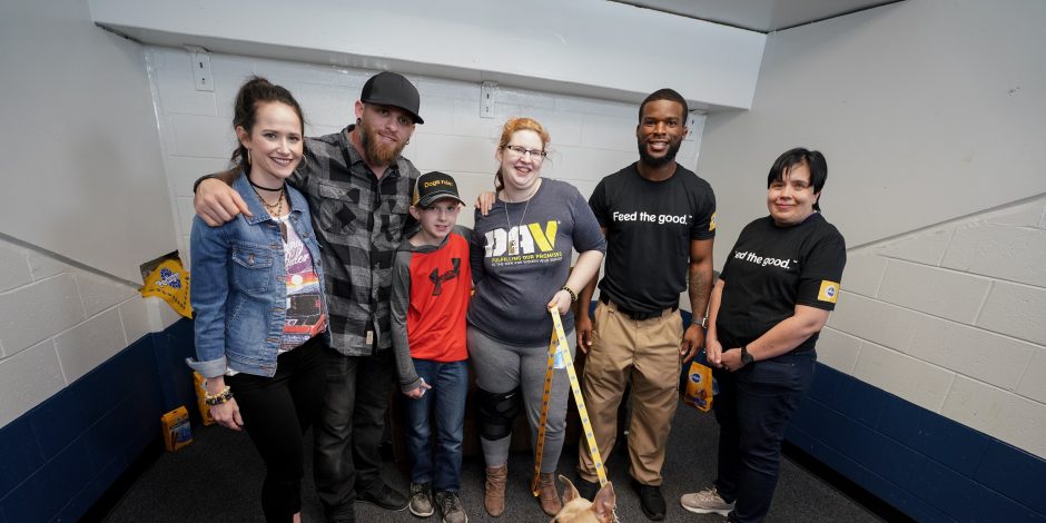 Brantley Gilbert Pairs Veterans With Dogs During Spring Tour