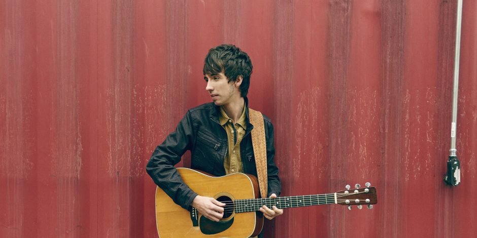 Mo Pitney Offers Insight Into Thoughtful New Songs