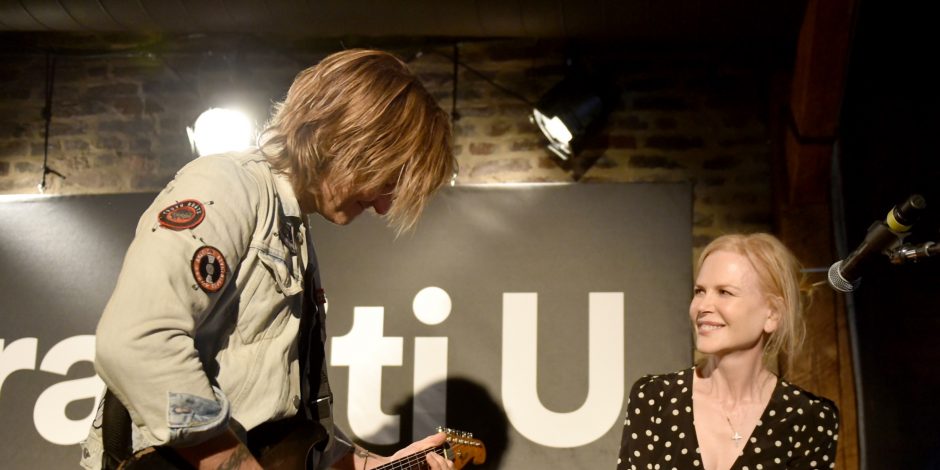 Keith Urban Serenades Nicole Kidman With ‘Parallel Line’ at Live Show