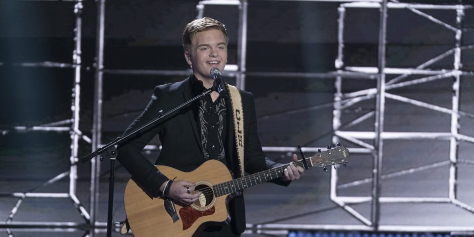 ‘American Idol’ Finale Brings the New and the Old to the Last Performances
