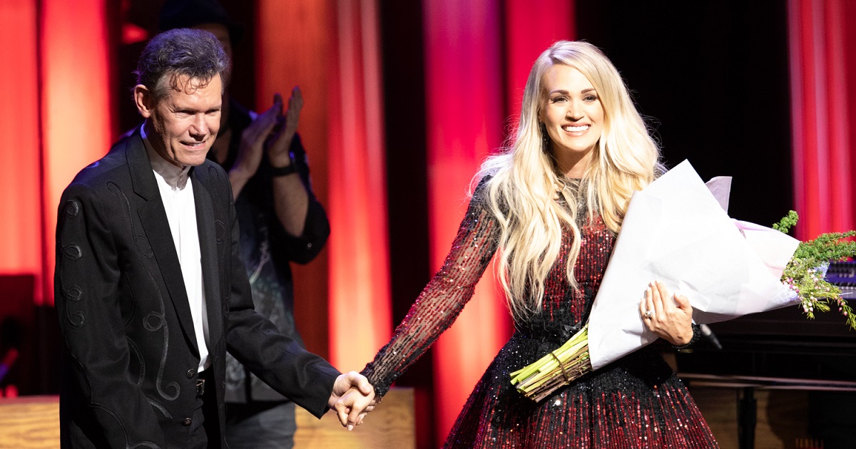 Carrie Underwood Commemorates Her 10 Year Opry Anniversary
