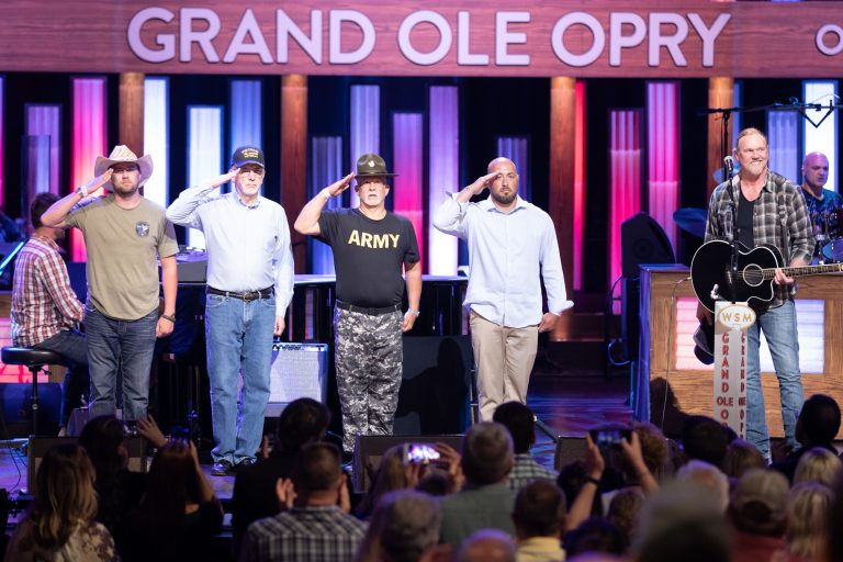 Darius Rucker, Kellie Pickler and More Say ‘Thank You’ to Veterans at Opry’s Salute the Troops