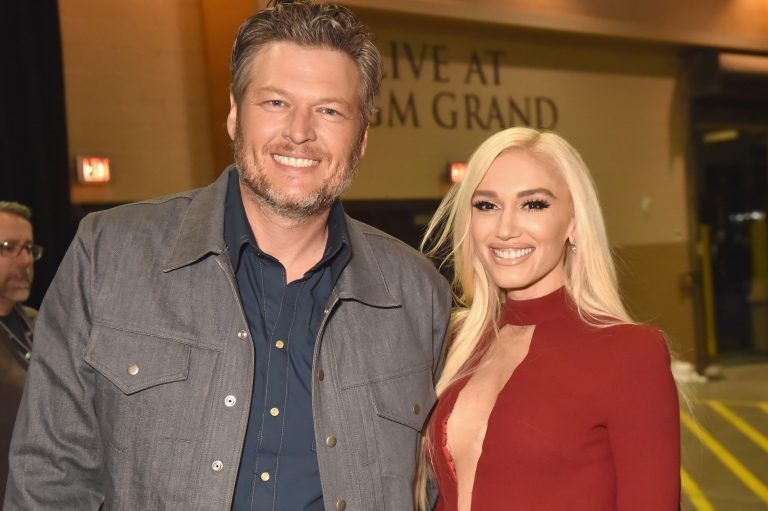 Blake Shelton on the Early Days of His Relationship with Gwen Stefani: ‘This Is a Rebound Deal’