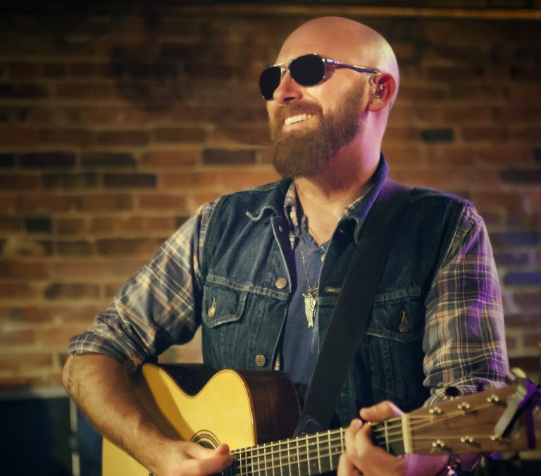 Family Comes First in Corey Smith’s ‘Halfway Home’ Video