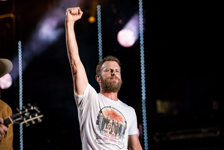 Dierks Bentley Dubs Father’s Day as a Hallmark Holiday