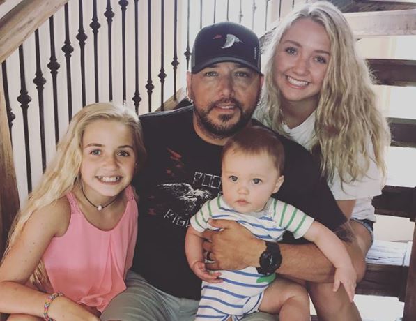 Jason Aldean’s Daughters Are ‘Awesome’ with Baby Memphis