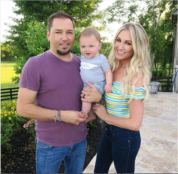 Jason Aldean and Family Kick Off Summer with Epic Pool Party