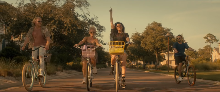 Little Big Town Enjoys the Heat in the ‘Summer Fever’ Video