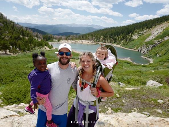 Thomas Rhett Proves the Family That Hikes Together, Stays Together