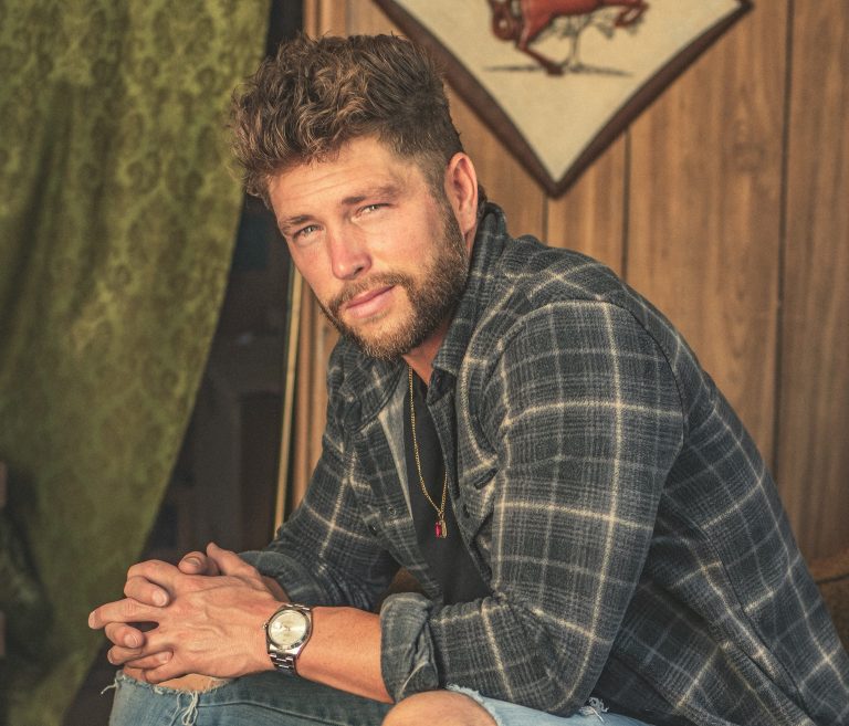 Chris Lane Gets a Surprise at The End of ‘I Don’t Know About You’ Video