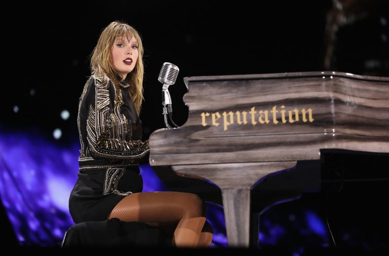 Taylor Swift Breaks Her Political Silence, Endorses Tennessee Democrat