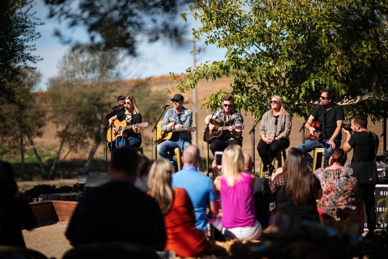 6 Memorable Moments From Live in the Vineyard