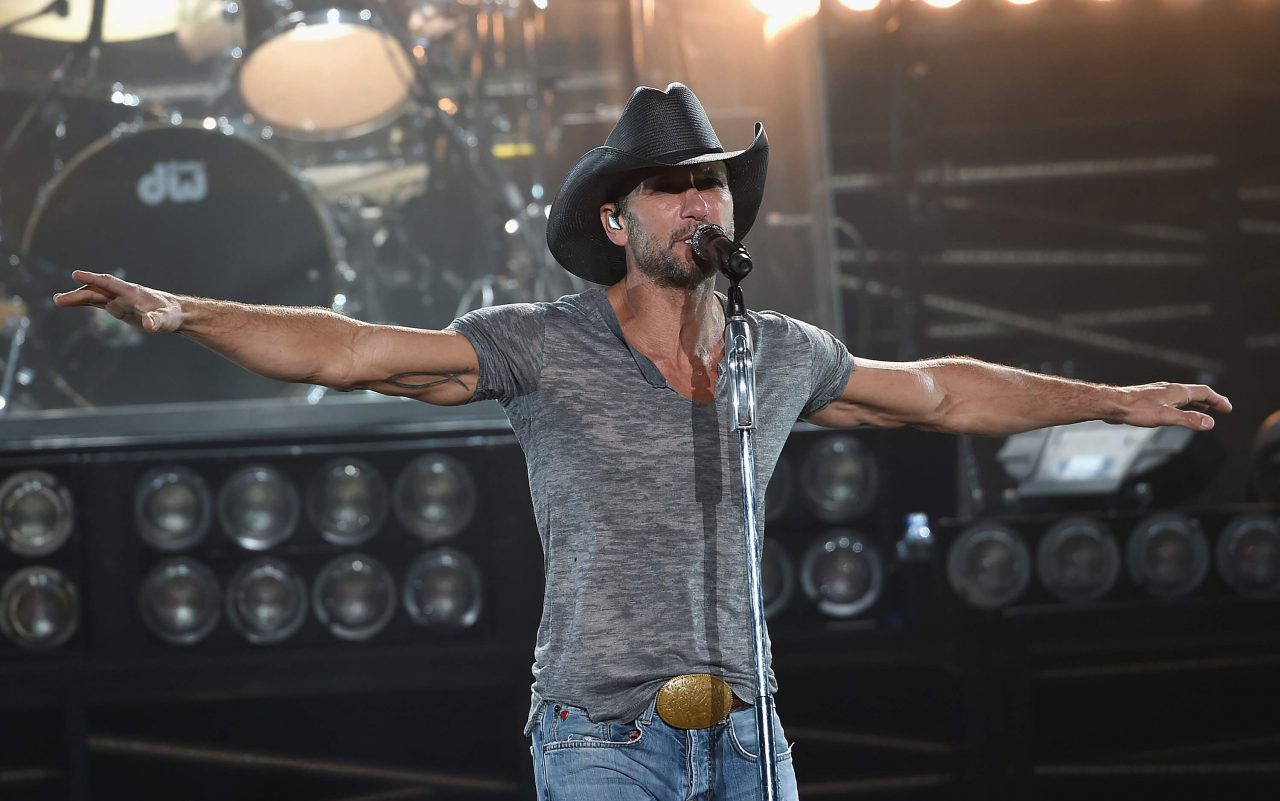 Tim McGraw to Open New Fitness Centers