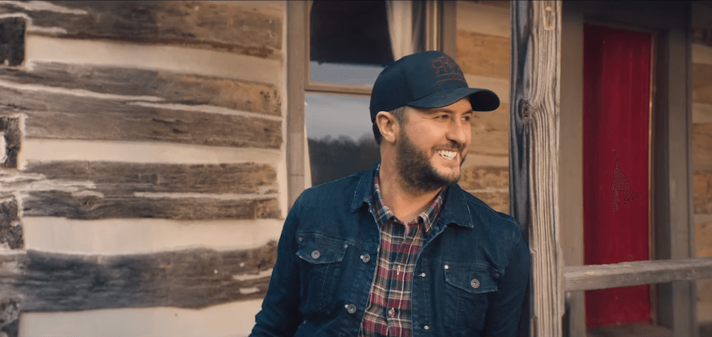 Luke Bryan’s Family Stars In ‘What Makes You Country’ Music Video