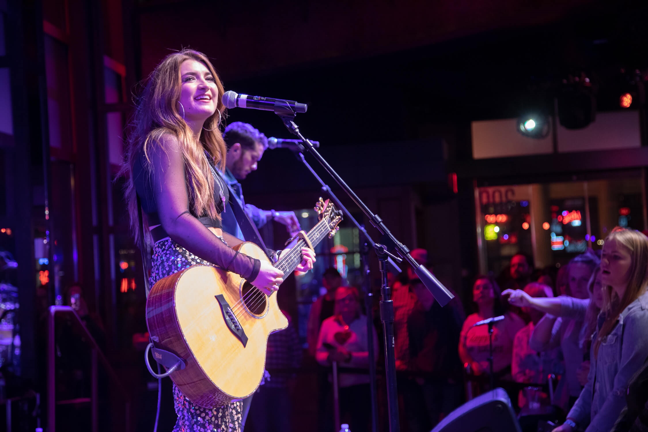 Tenille Townes; Photos By Chris Hollo/2018 Copyright Grand Ole Opry